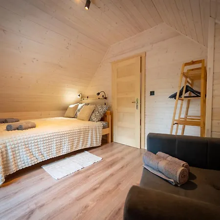 Holiday home U Sosny - Nowoczesne Na Wylacznosc, Spokojna Okolica Blisko Lasu I Szlaku, 1,2 Km Od Centrum Brennej Brenna