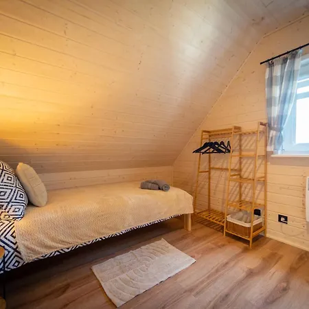 U Sosny - Nowoczesne Na Wylacznosc, Spokojna Okolica Blisko Lasu I Szlaku, 1,2 Km Od Centrum Brennej Holiday home