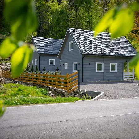 Prázdninový dům U Sosny - Nowoczesne Na Wylacznosc, Spokojna Okolica Blisko Lasu I Szlaku, 1,2 Km Od Centrum Brennej Brenna