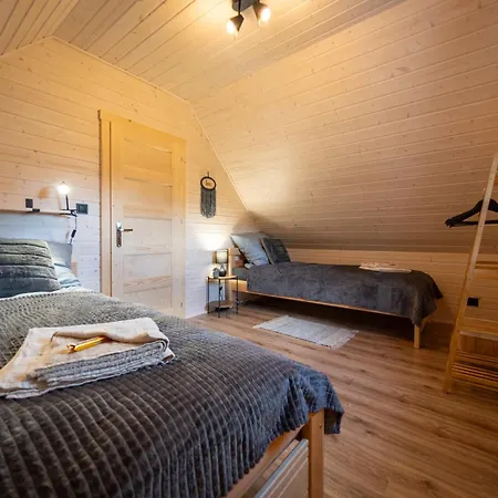 U Sosny - Nowoczesne Na Wylacznosc, Spokojna Okolica Blisko Lasu I Szlaku, 1,2 Km Od Centrum Brennej Holiday home