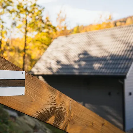 Holiday home U Sosny - Nowoczesne Na Wylacznosc, Spokojna Okolica Blisko Lasu I Szlaku, 1,2 Km Od Centrum Brennej Brenna