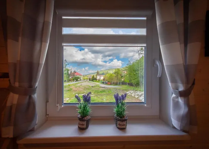 U Sosny - Nowoczesne Na Wyłączność, Spokojna Okolica Blisko Lasu I Szlaku, 1,2 Km Od Centrum Brennej * Brenna