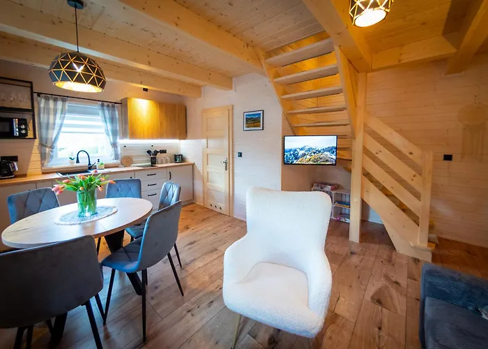 U Sosny - Nowoczesne Na Wyłączność, Spokojna Okolica Blisko Lasu I Szlaku, 1,2 Km Od Centrum Brennej