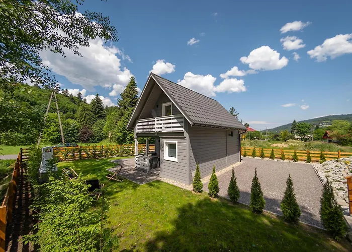 U Sosny - Nowoczesne Na Wyłączność, Spokojna Okolica Blisko Lasu I Szlaku, 1,2 Km Od Centrum Brennej