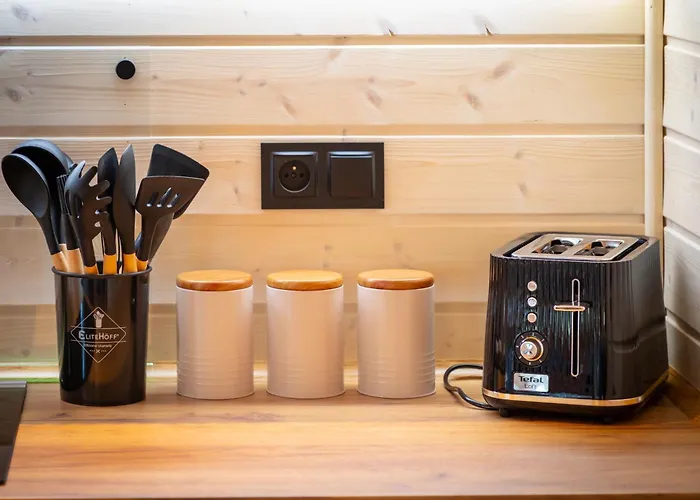 U Sosny - Nowoczesne Na Wyłączność, Spokojna Okolica Blisko Lasu I Szlaku, 1,2 Km Od Centrum Brennej