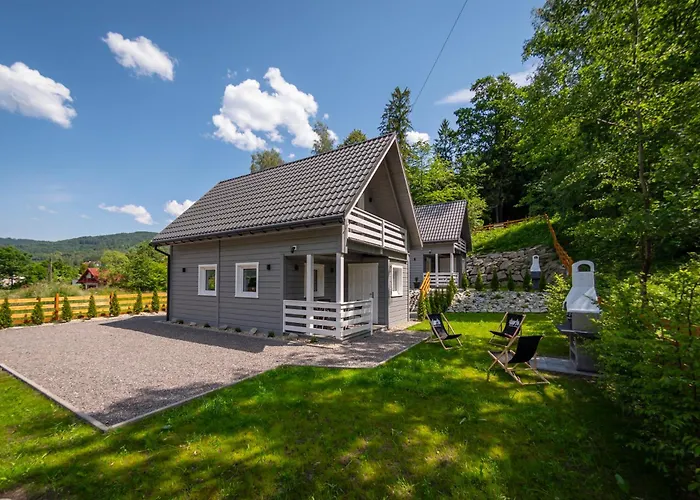 U Sosny - Nowoczesne Na Wyłączność, Spokojna Okolica Blisko Lasu I Szlaku, 1,2 Km Od Centrum Brennej *