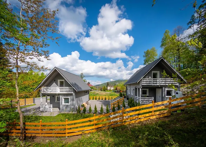 U Sosny - Nowoczesne Na Wyłączność, Spokojna Okolica Blisko Lasu I Szlaku, 1,2 Km Od Centrum Brennej *